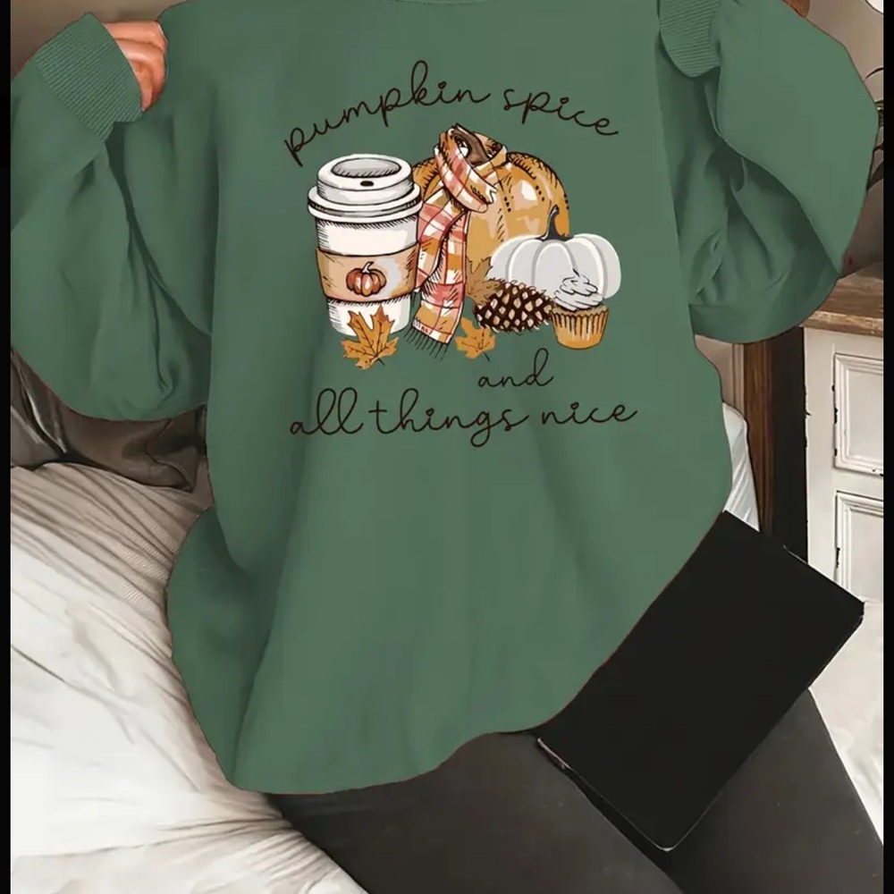 New Green Women's Crew Neck Sweater